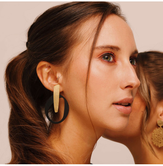Pendientes K-Too Much Nova Plus Negro baño Oro