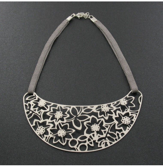 Plastron plaqué argente Floresta